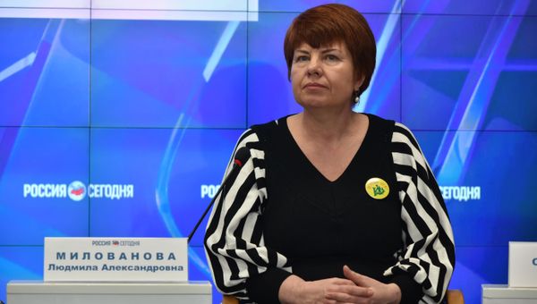 Руководитель Крымской региональной общественной организации любителей животных Верный друг Людмила Милованова Руководитель Крымской региональной общественной организации любителей животных Верный друг Людмила Милованова