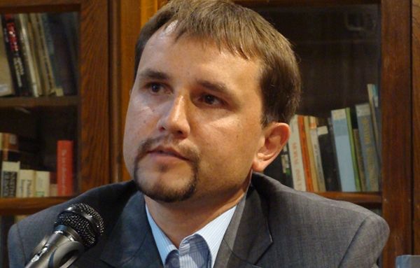 Владимир Вятрович
