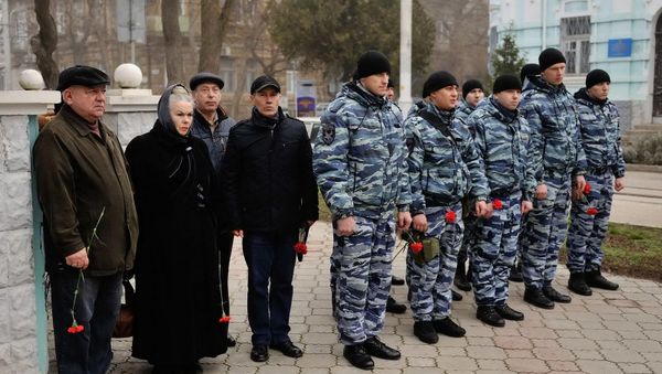 Траурное мероприятие в память о старшем прапорщике спецподразделения Беркут Андрее Федюкине, который погиб во время уличных беспорядков в Киеве в феврале 2014 года Траурное мероприятие в память о старшем прапорщике спецподразделения Беркут Андрее Федюкине, который погиб во время уличных беспорядков в Киеве в феврале 2014 года