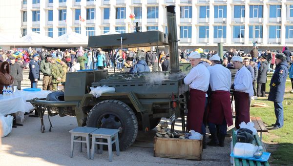 Празднование Масленицы в Севастополе Празднование Масленицы в Севастополе