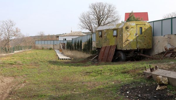 Земельный участок, где предположительно захоронен защитник Севастополя Земельный участок, где предположительно захоронен защитник Севастополя