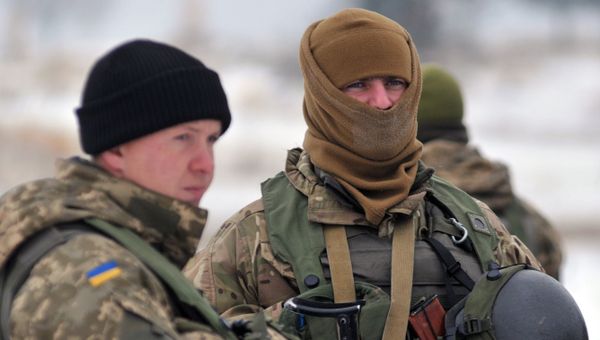 Военнослужащие украинских вооруженных сил Украины