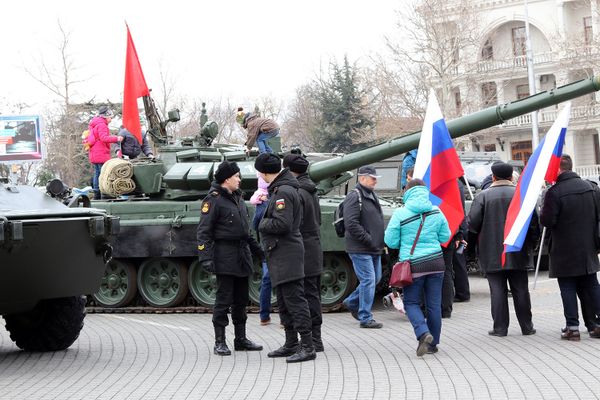 Праздничные мероприятия в Севастополе, посвященные Дню защитника Отечества
