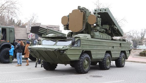 Выставка военной техники в Севастополе, посвященная Дню защитника Отечества