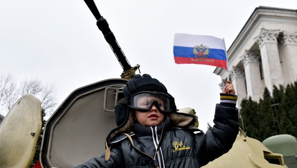 Праздничные мероприятия в Симферополе, приуроченные ко Дню защитника Отечества Праздничные мероприятия в Симферополе, приуроченные ко Дню защитника Отечества