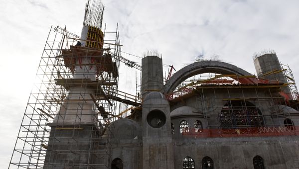 Строительство Соборной мечети в Симферополе