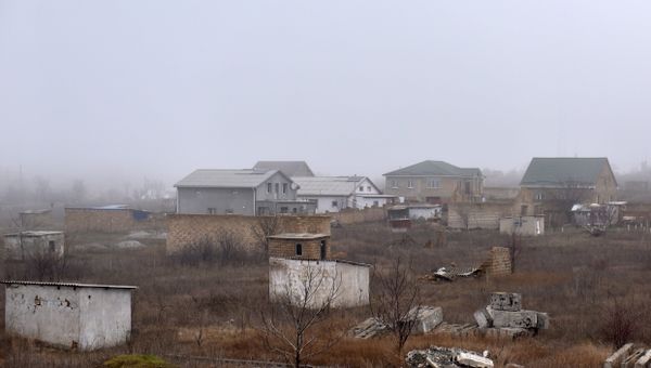 Самозахваты на территории строительства нового жилого комплекса в Симферополе Самозахваты на территории строительства нового жилого комплекса в Симферополе