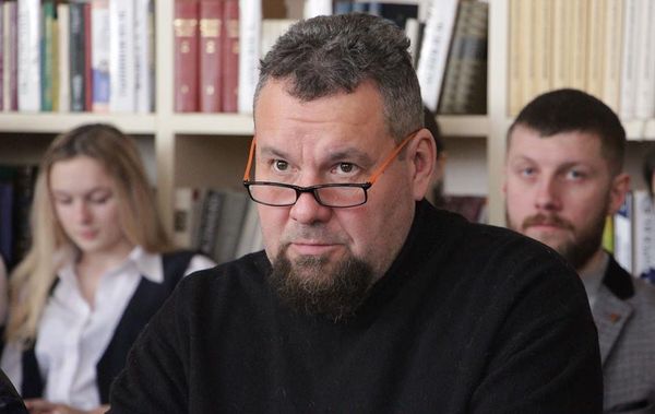 Глава Союза писателей ЛНР Глеб Бобров