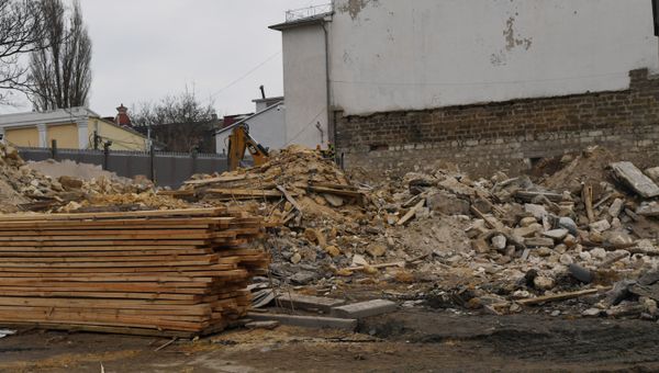 В Симферополе снесли театр кукол