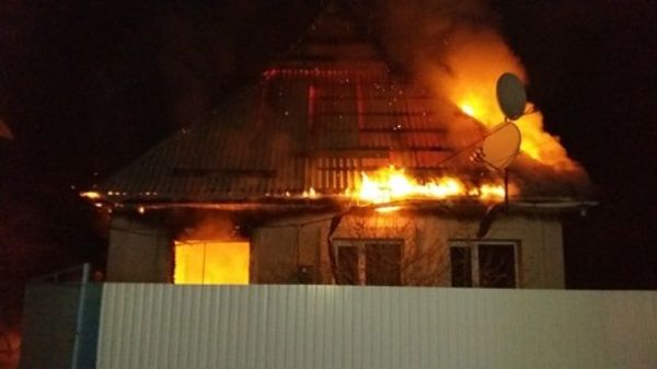 Пожар в частном доме в с. Переваловка (Судак) 