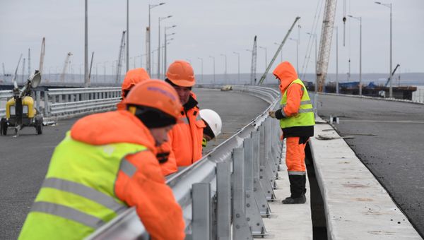 Видео готовности автодорожной части Крымского моста. 23 марта 2018