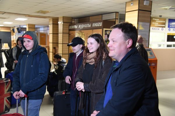 Группу школьников из Германии встретили в аэропорту Симферополь. 27 марта 2018