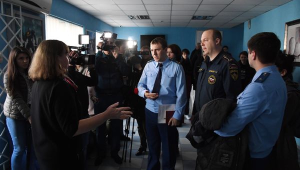 Проверка пожарной безопасности в кинотеатре Спартак в Симферополе