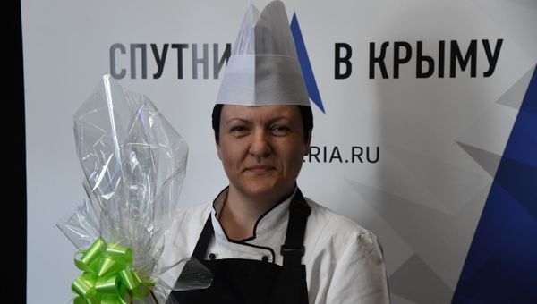 Мастер производственного обучения Романовского колледжа индустрии и гостеприимства Татьяна Величко