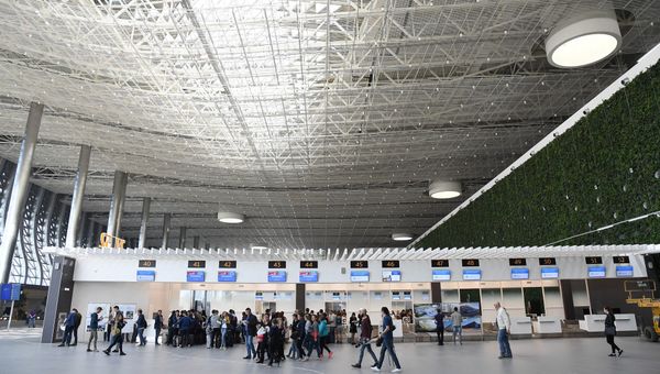 Волонтеры тестируют работу нового терминала аэропорта Симферополь