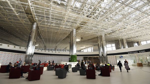 Волонтеры тестируют работу нового терминала аэропорта Симферополь