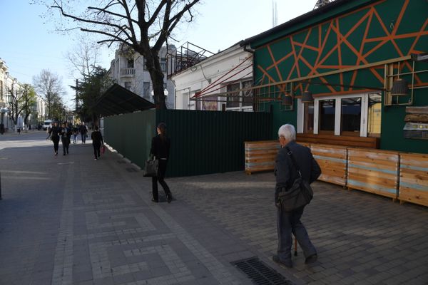 Реконструкция здания на улице Карла Маркса, 8 в центре Симферополя