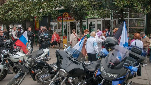 Автопробег в честь годовщины освобождения Ялты от немецко-фашистских захватчиков