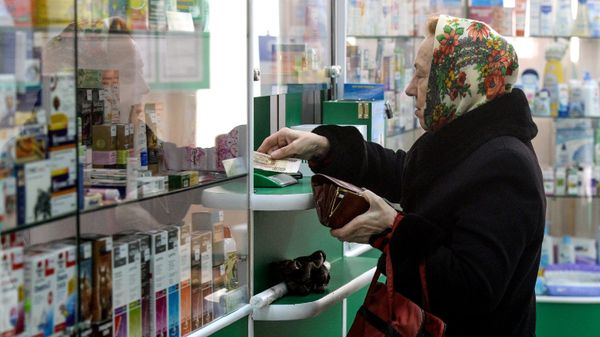 Эпидпорог по ОРВИ в Крыму превышен на 32,3%: заболевают по тысяче человек в сутки