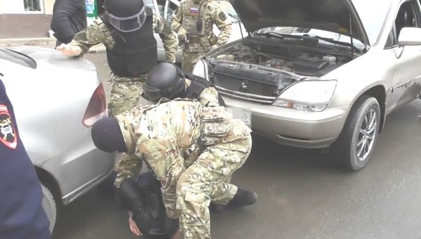 Задержание подозреваемых в наркоторговле