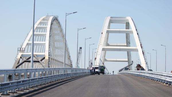 Автомобильная часть Крымского моста