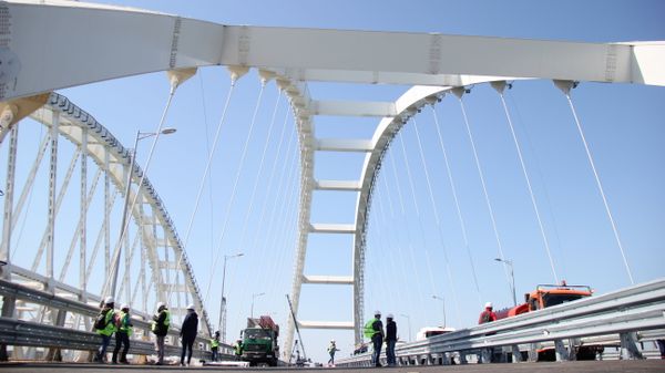 Автомобильная часть Крымского моста