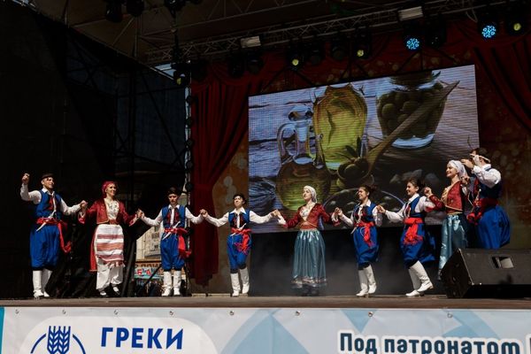 Концерт в Ялте, посвященный закрытию II Всероссийского молодежного межнационального фестиваля Крымский маяк 2.0 