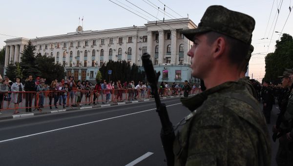 Репетиция парада Победы в Симферополе