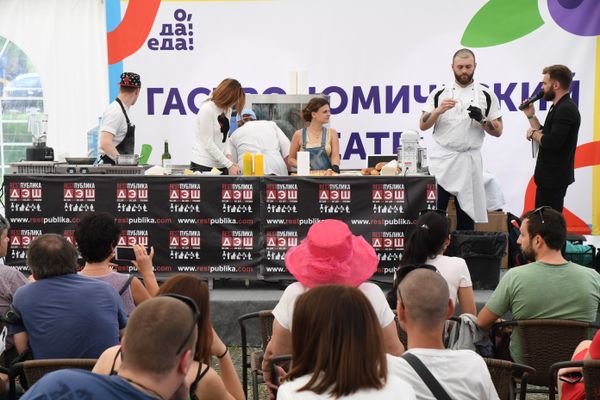 Первый день гастрономического фестиваля О, да! Еда! в Балаклаве. 5 мая 2018