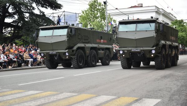 Военный парад в Севастополе. 9 мая 2018