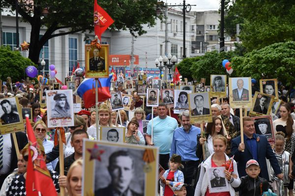 Шествие Бессмертного полка в Симферополе. 9 мая 2018