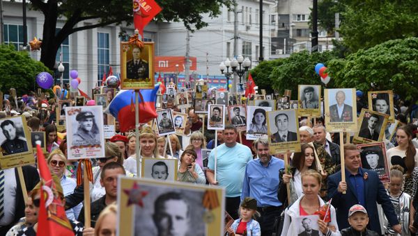 Шествие Бессмертного полка в Симферополе. 9 мая 2018