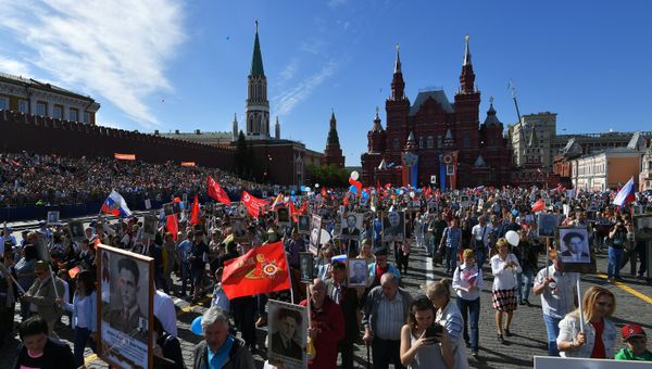 Акция Бессмертный полк в Москве