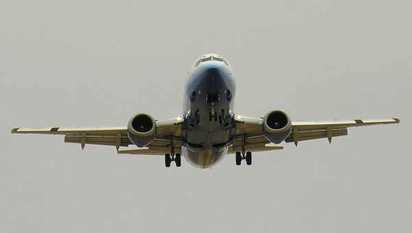 Самолет Boeing-737