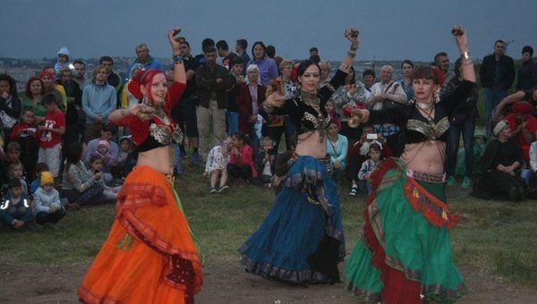 Огненное шоу в музее-заповеднике Неаполь Скифский