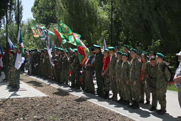 В Симферополе открыли мемориал Пограничникам всех поколений