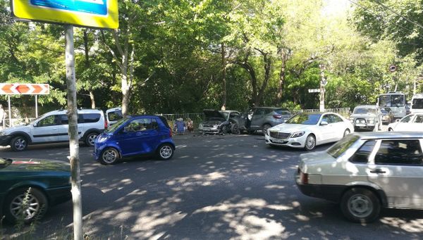  ДТП с участием трех автомобилей в районе автовокзала в Симферополе