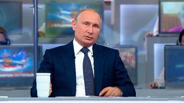Путин о недопустимости превращения футбольных стадионов в рынки после ЧМ-2018