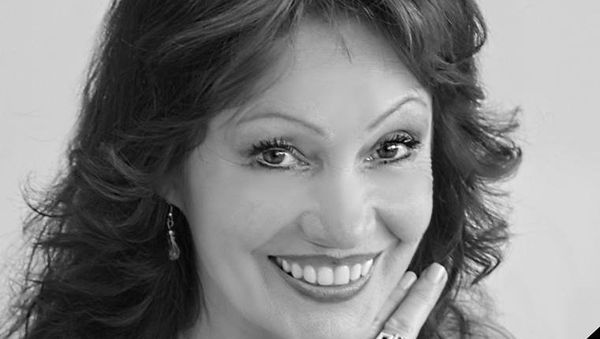 Заслуженная артистка АРК Тамара Гончаренко