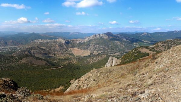 Гора Таракташ в Судаке Гора Таракташ в Судаке