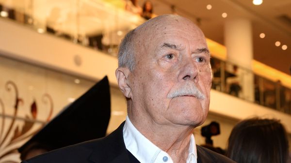 Режиссер Станислав Говорухин Режиссер Станислав Говорухин