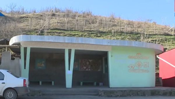 Остановка в селе Приветное