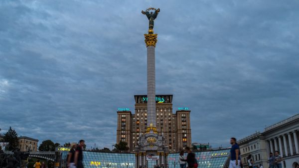 Монумент Независимости Украины на площади Независимости в Киеве