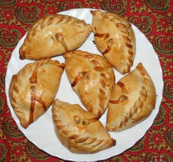 Караимский пирожок Караимский пирожок