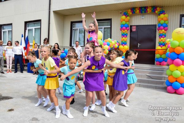  Открытие в Евпатории модульного детского сада Чудо-остров