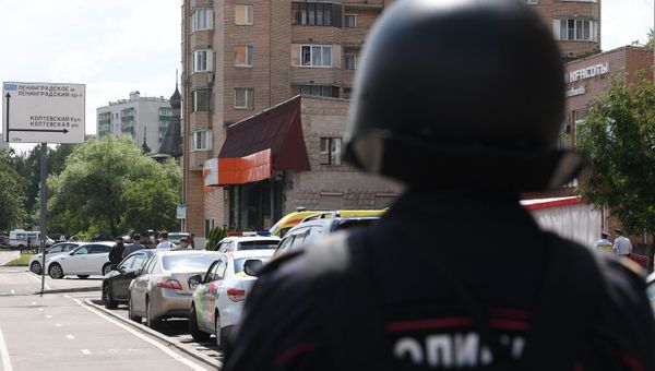 Ситуация у магазина Дикси Ситуация у магазина Дикси
