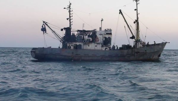 Рыболовецкое судно в Азовском море