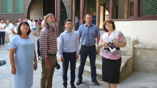 Российский путешественник и исследователь Федор Конюхов в Ханском дворце