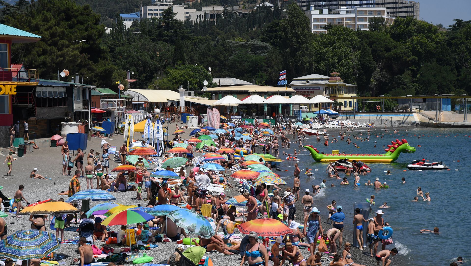 Курортный сезон-2018 в Алуште Курортный сезон-2018 в Алуште - РИА Новости, 1920, 24.09.2020