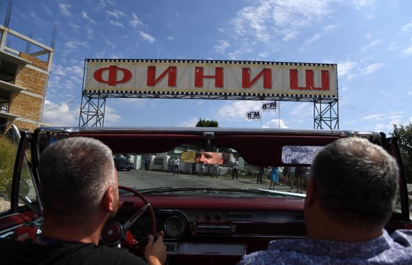 Первый фестиваль ретро-автомобилей Мост в Крыму. 14 июля 2018 Первый фестиваль ретро-автомобилей Мост в Крыму. 14 июля 2018
